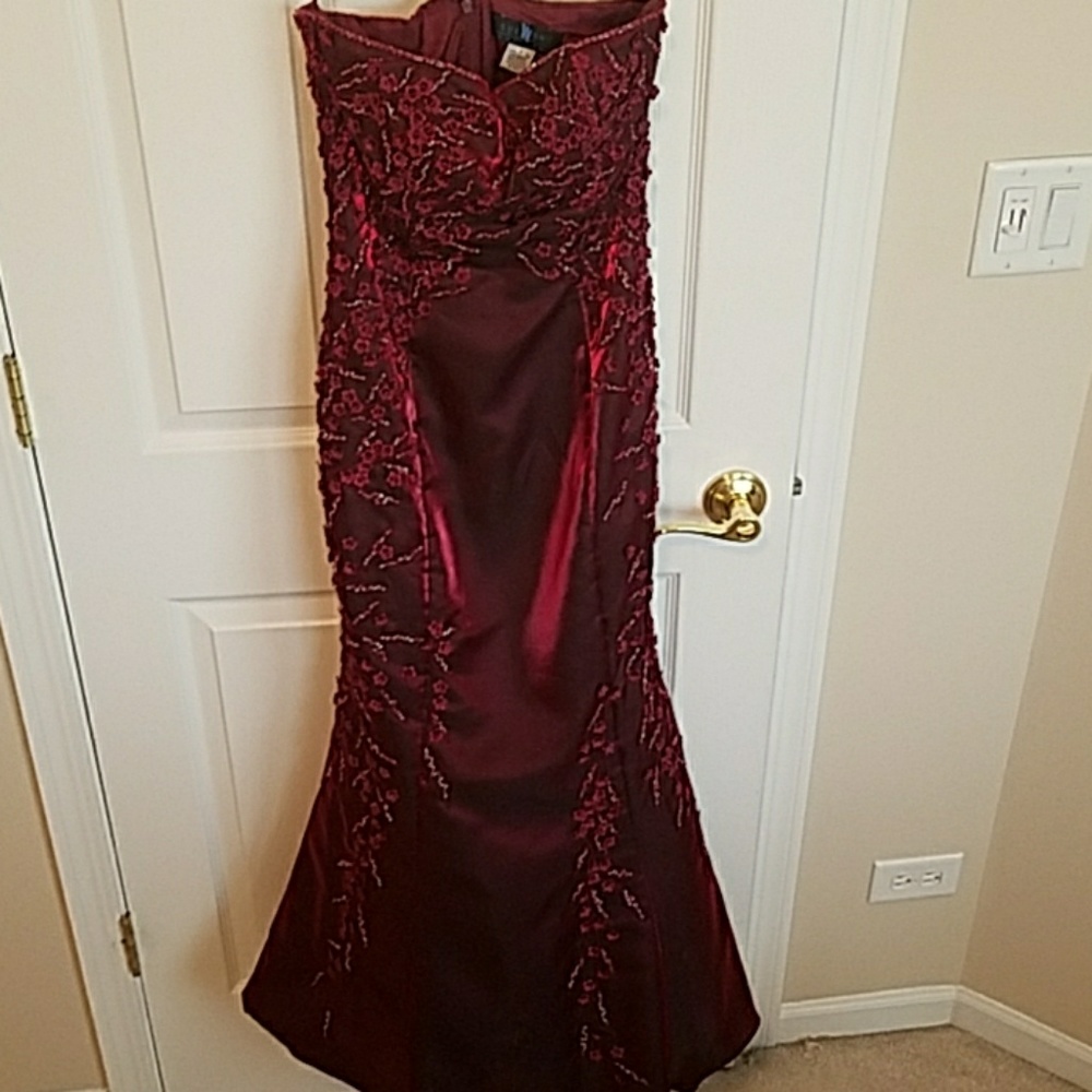 Sue Wong Burgundy Gown
